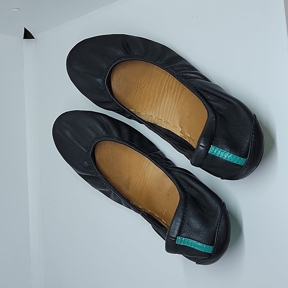 Tieks black flats 9